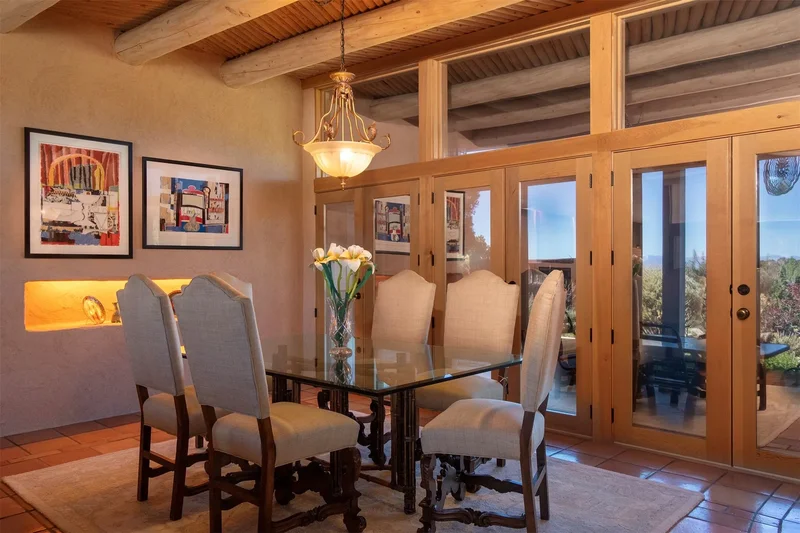 870 Paseo de Don Carlos, Santa Fe, NM 87501, Santa Fe, NM, United States. - Photo 13