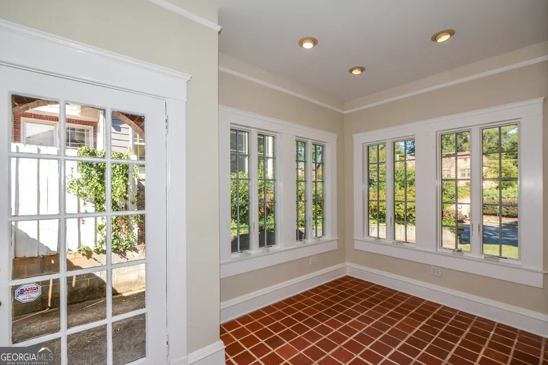 1285 Oxford Road NE, Atlanta, GA 30306, Atlanta, Georgia, United States. - Photo 63