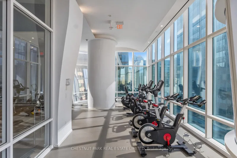 303 - 1 Bloor Street E, Toronto, Ontario, Canada. - Photo 47