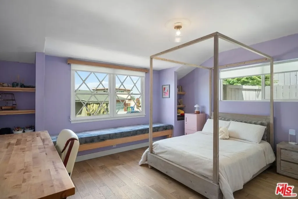 4406 Don Diablo Drive, Los Angeles, California, United States. - Photo 14