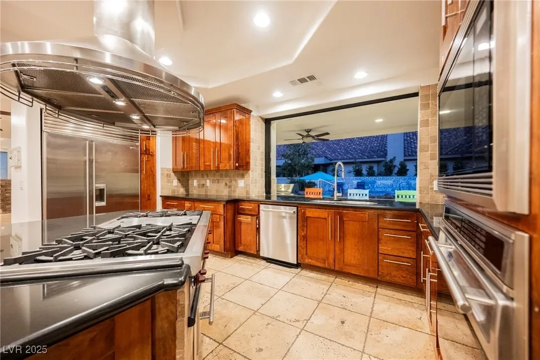 5101 Mountain Foliage Drive, Las Vegas, Nevada, United States. - Photo 23