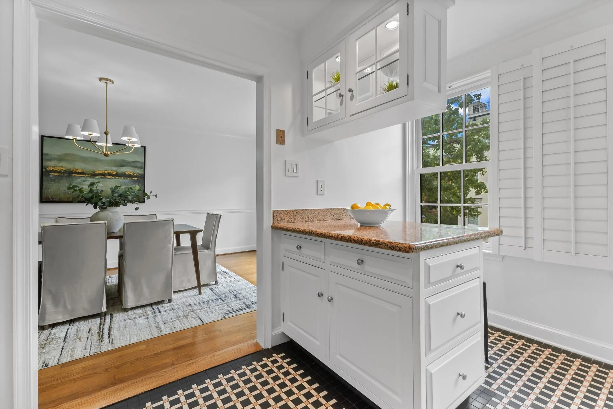 103 Queen Street , Alexandria, VA 22314, Alexandria, Virginia, United States. - Photo 33