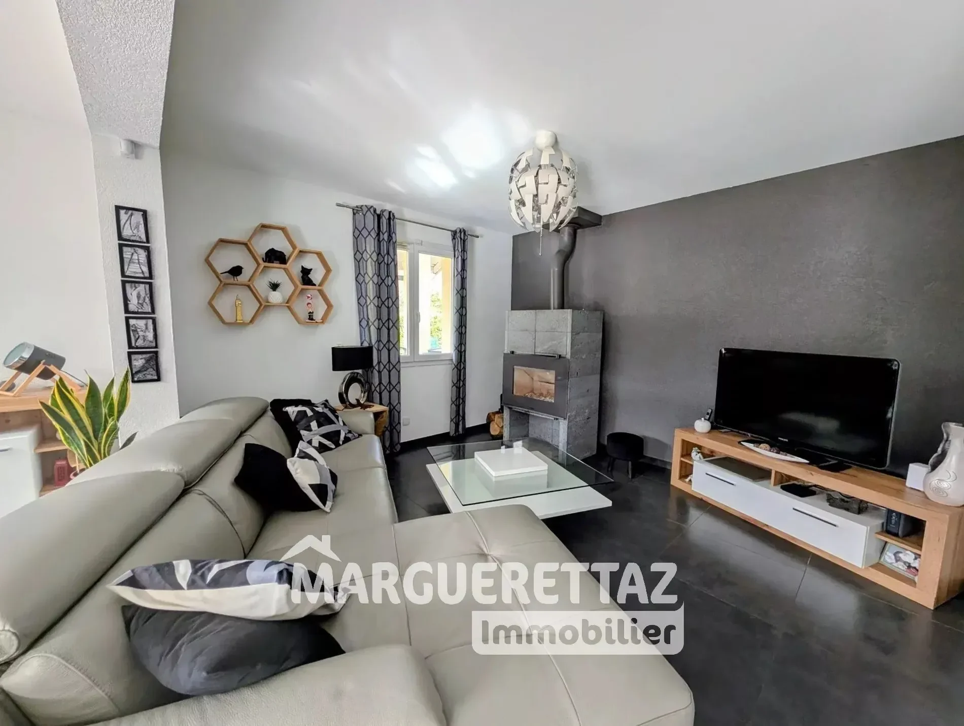 Gallery photo 7