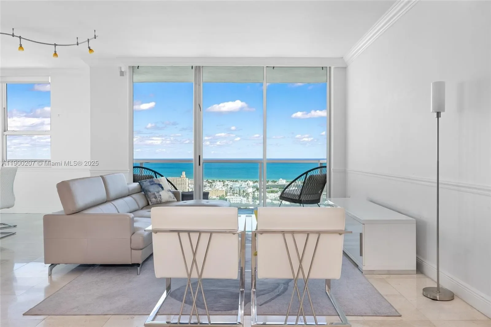 650 West Ave PH12, Miami Beach, Florida, United States. - Photo 5