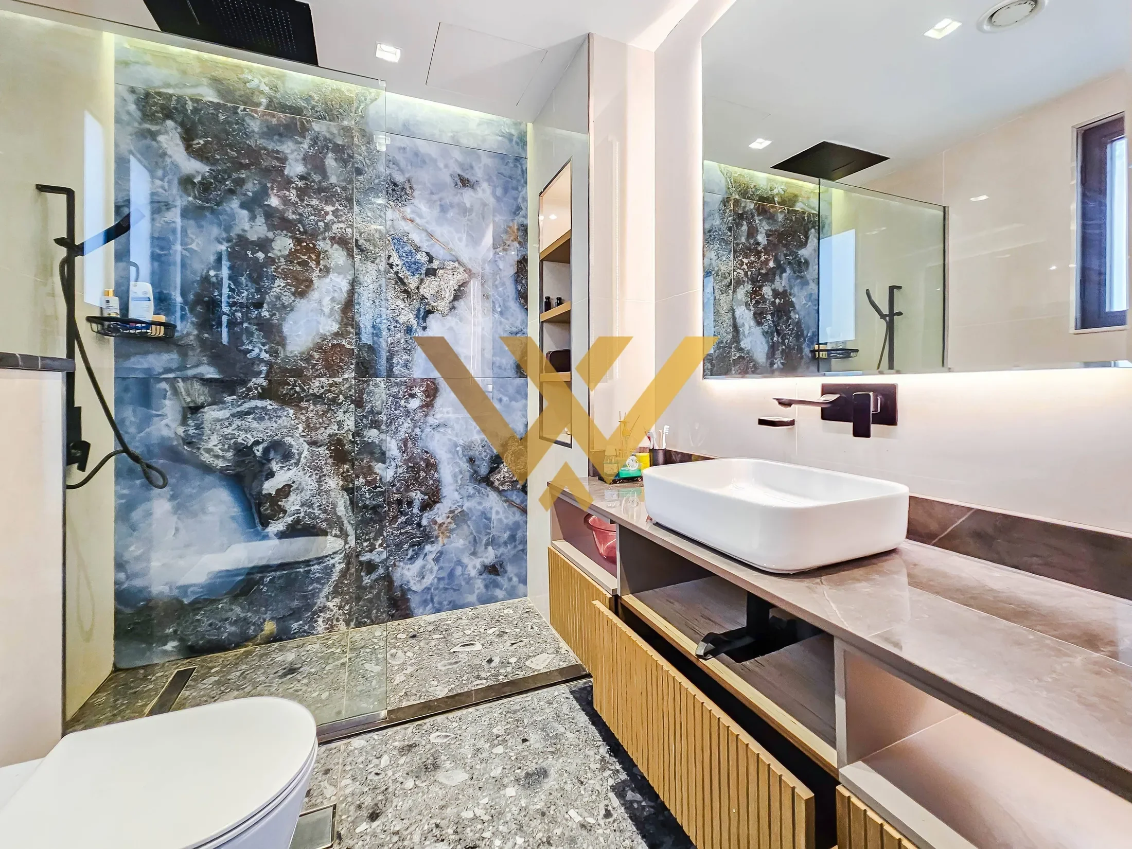 Gallery photo 10