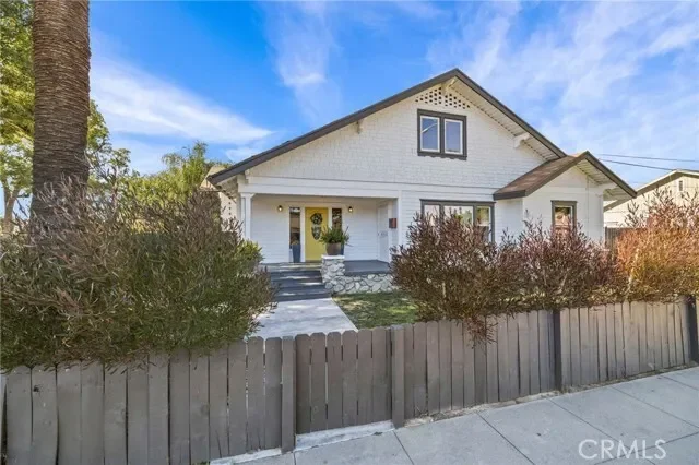 Exterior photo 12