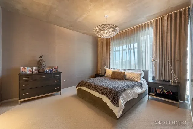 201 West Grand Avenue , 1001, Chicago, IL 60654, Chicago, Illinois, United States. - Photo 30