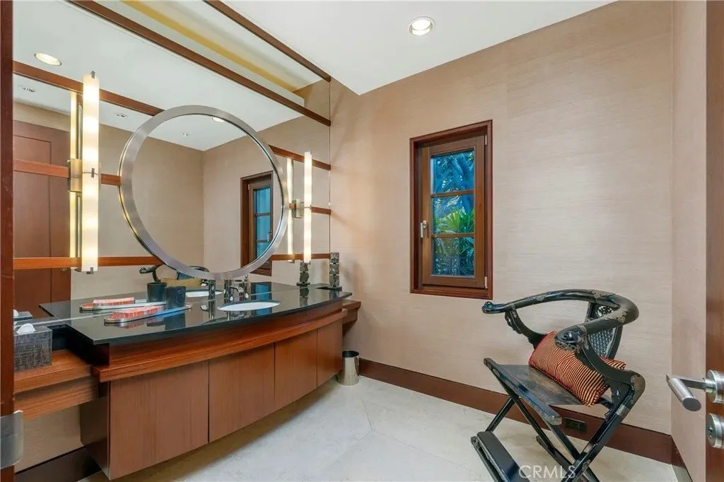 9 Sailcrest, Newport Beach, California, United States. - Photo 6