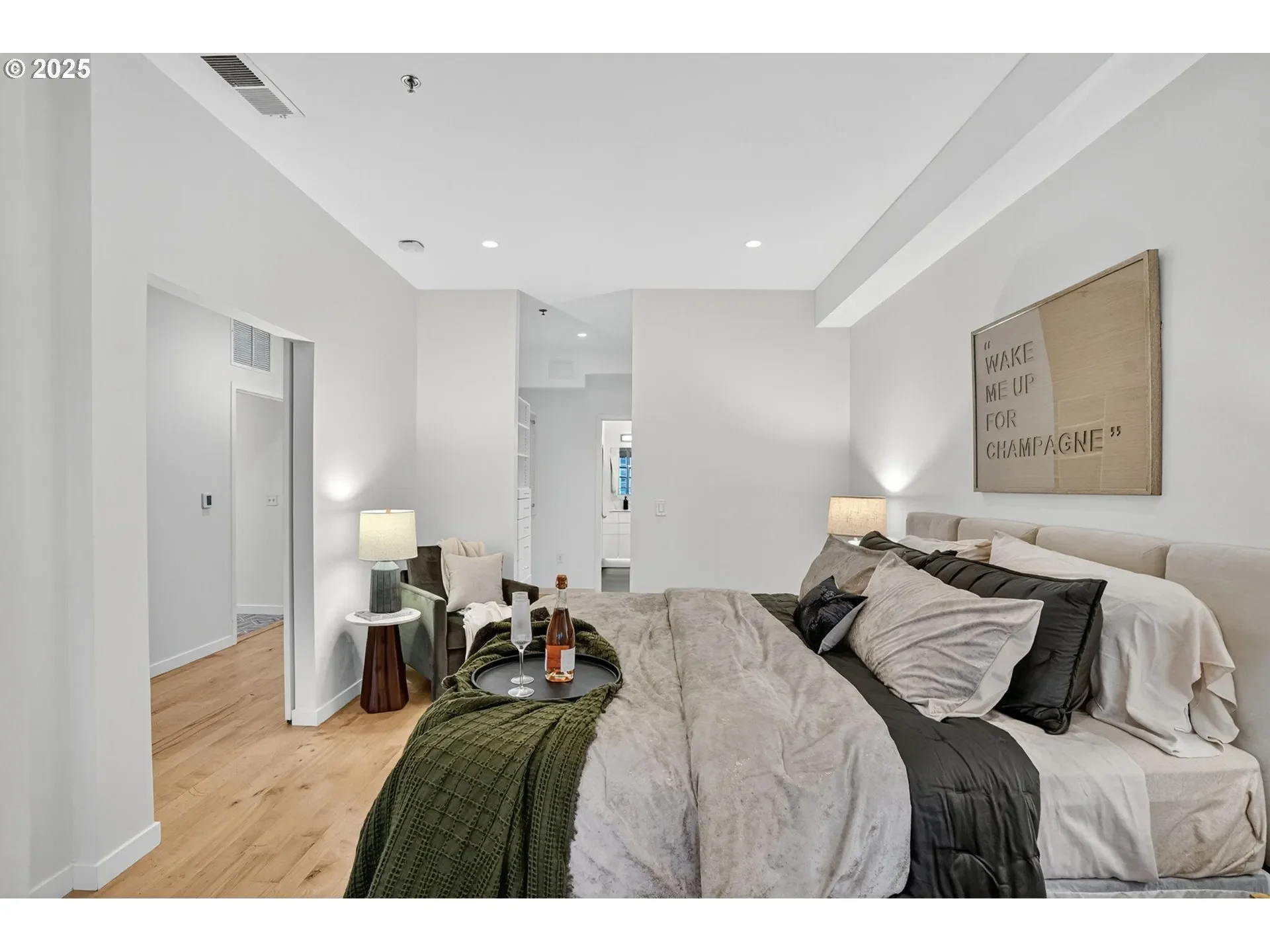 Gallery photo 10