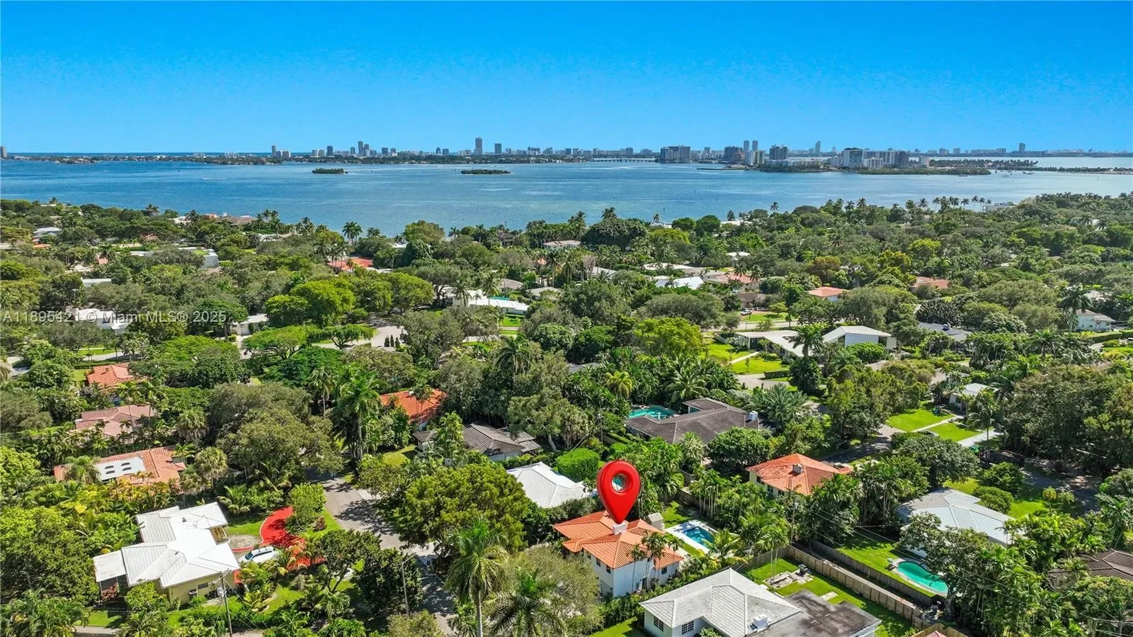 1132 NE 101ST St, Miami, Florida, United States. - Photo 25
