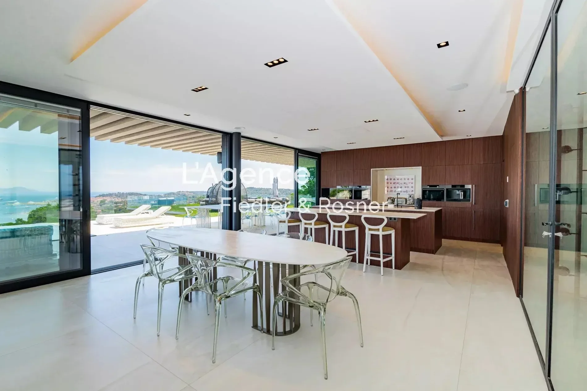 Gallery photo 7