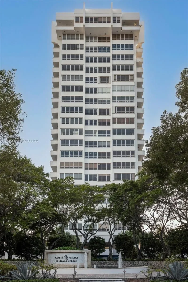 11 Island Ave, Miami Beach, Florida, United States. - Photo 37