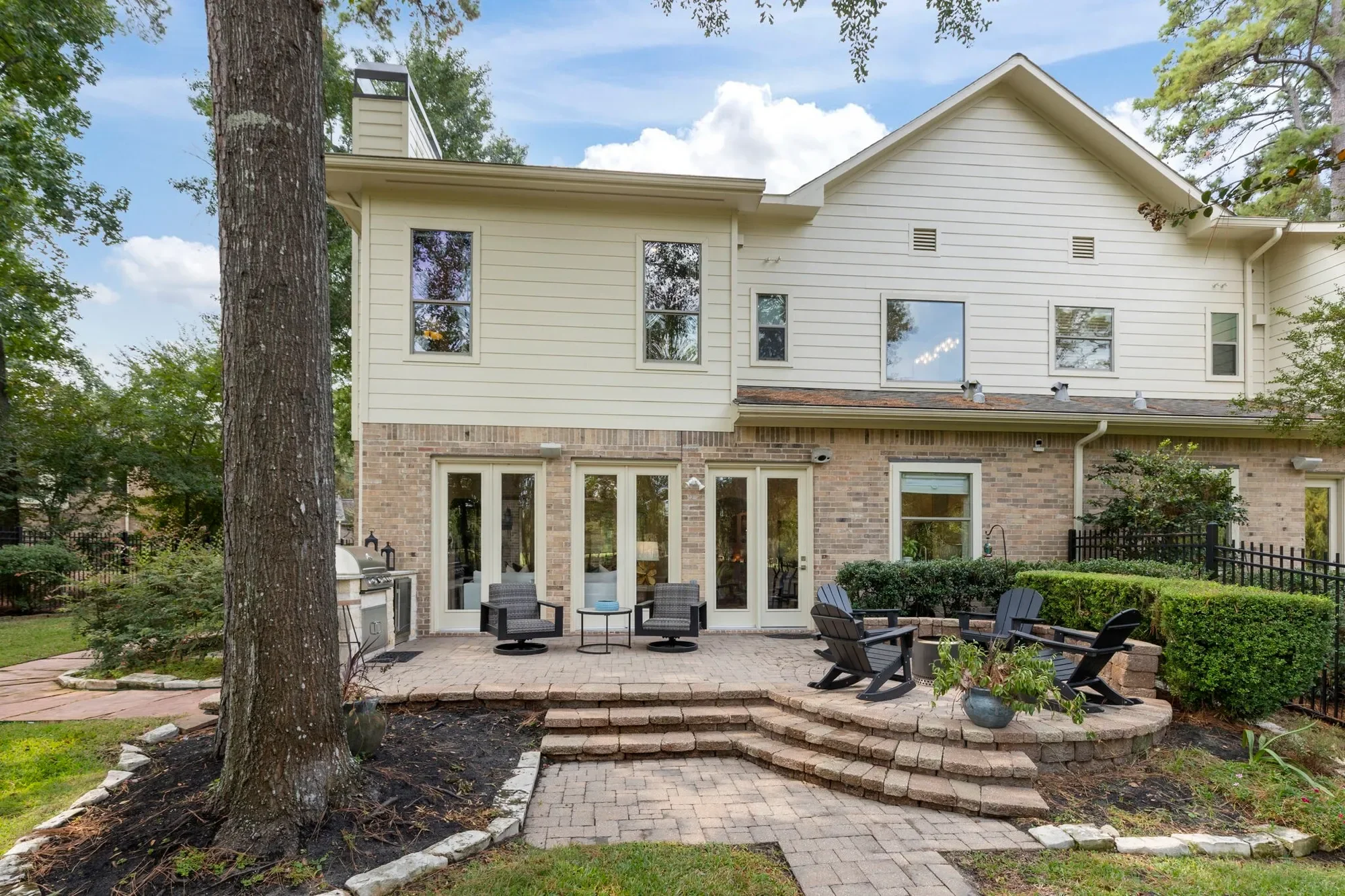 10 Mill Point Place, The Woodlands, TX 77380, The Woodlands, Texas, United States. - Photo 4