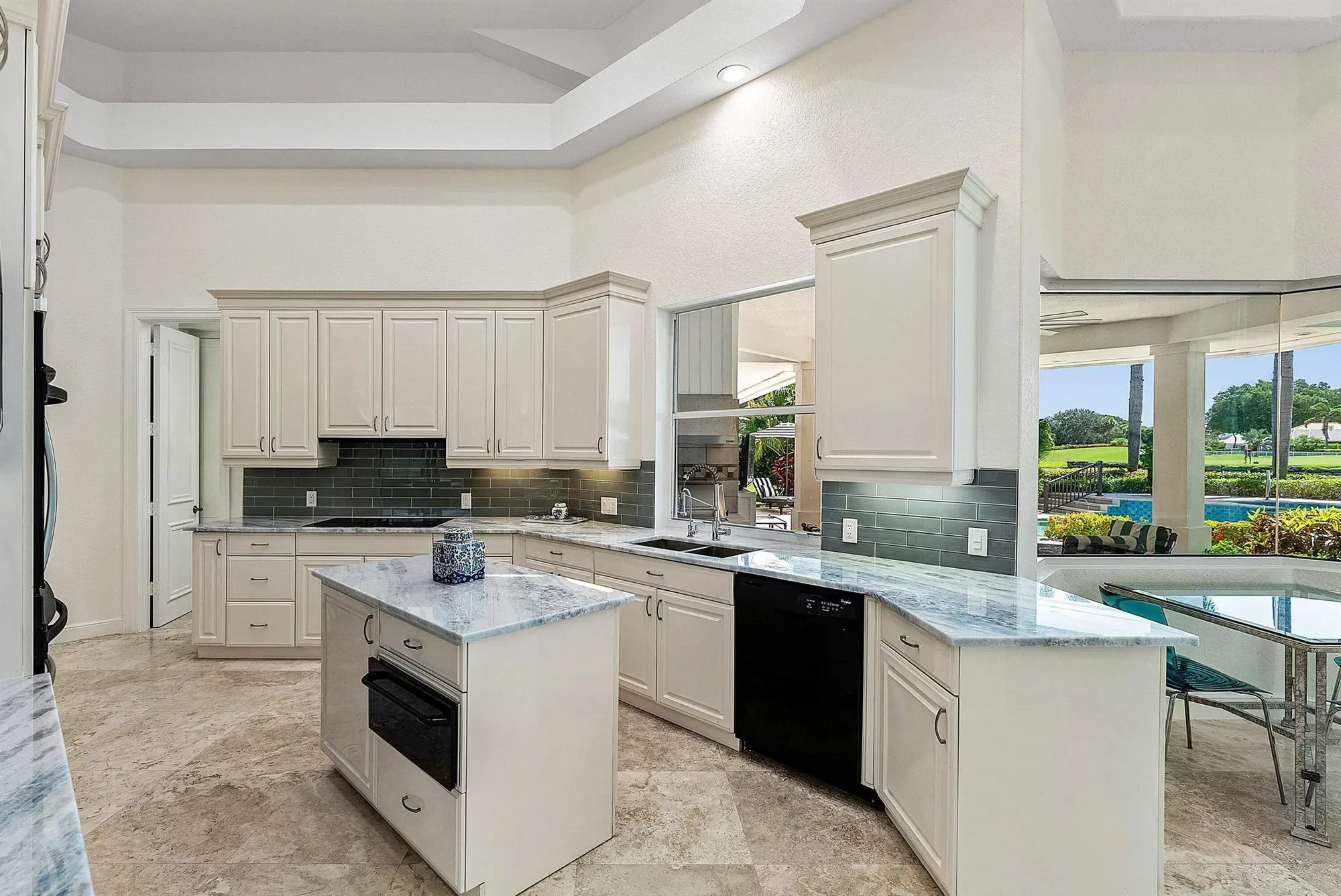 225 Oakview Drive, Delray Beach, Florida, United States. - Photo 17