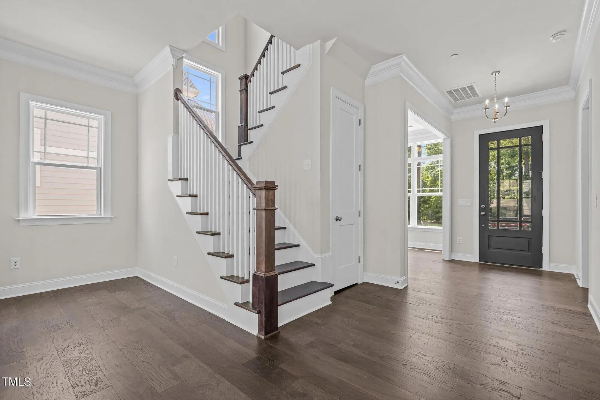 Gallery photo 4