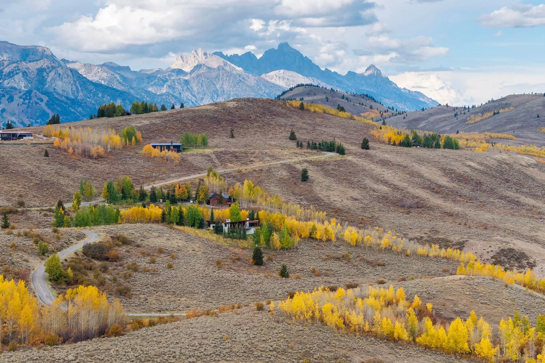 1850 W Bohnetts Road , Jackson, WY 83001, Jackson, Wyoming, United States. - Photo 7
