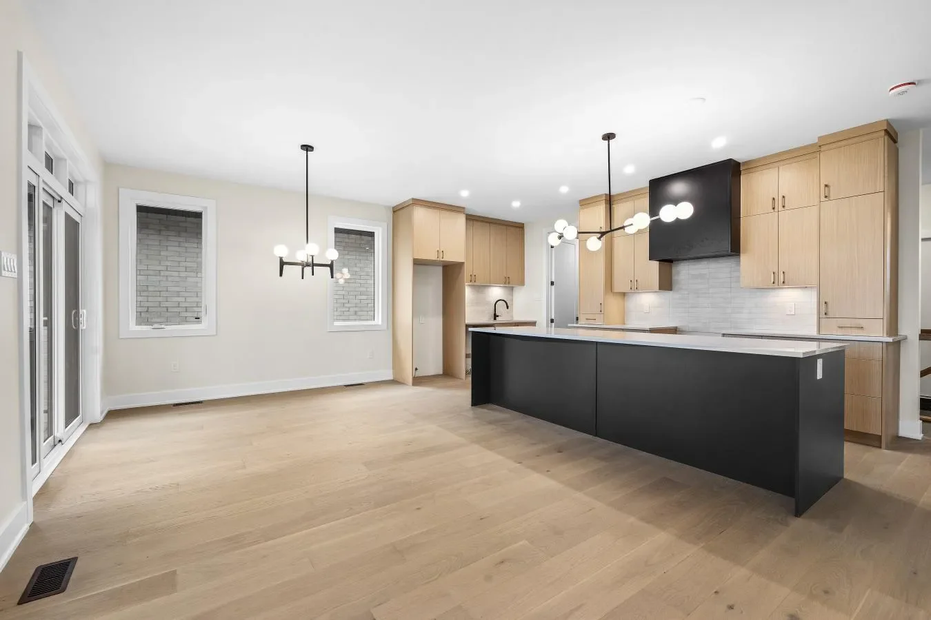 1257 Carfa Crescent, Kingston, Ontario, Canada. - Photo 6