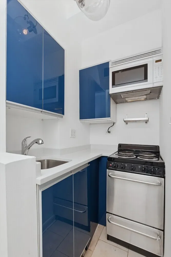 23 West 73rd Street       #704, New York, New York, United States. - Photo 1