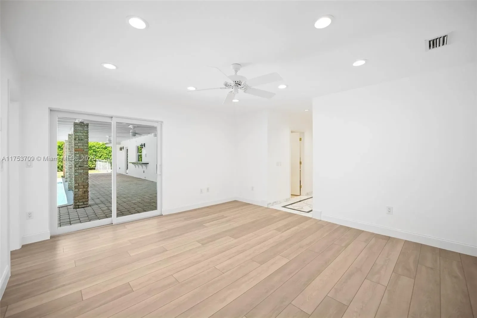 13060 SW 70th Ave, Coral Gables, Florida, United States. - Photo 24