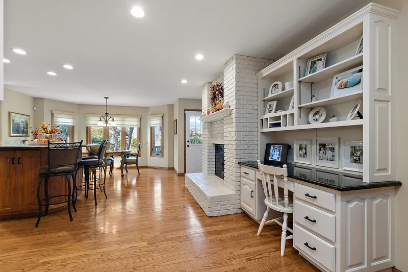 17140 Austin Lane, Orland Park, IL 60467, Orland Park, Illinois, United States. - Photo 19