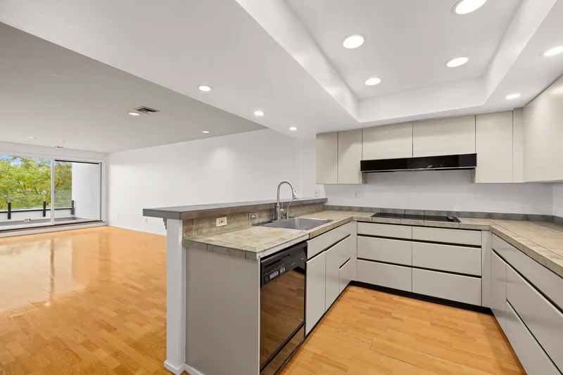 2410 Aurora Ave N Unit #105, Seattle, WA 98109, Seattle, Washington, United States. - Photo 11