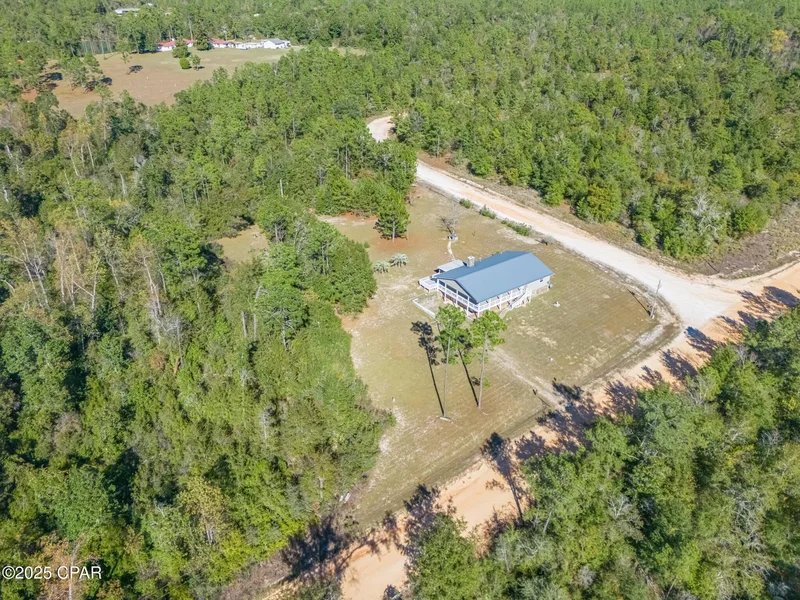 2672 W Laurel Drive, Alford, Florida, United States. - Photo 38
