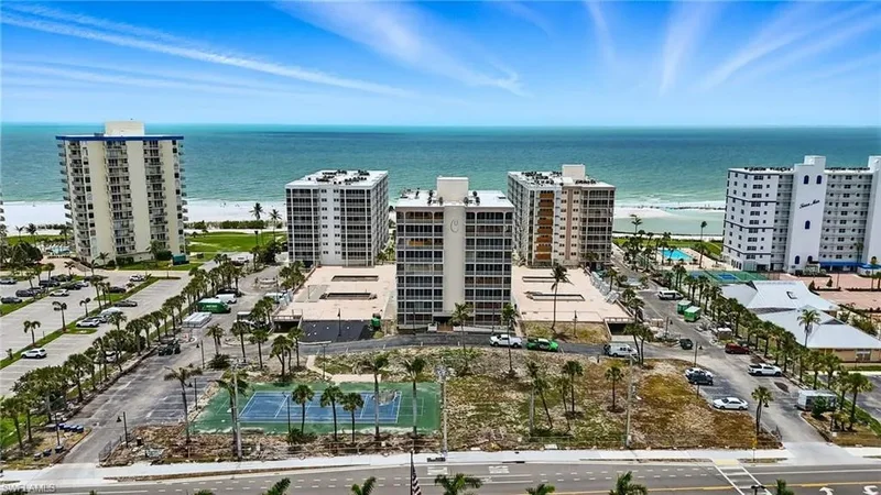 7148  222, Fort Myers Beach, Florida, United States. - Photo 28