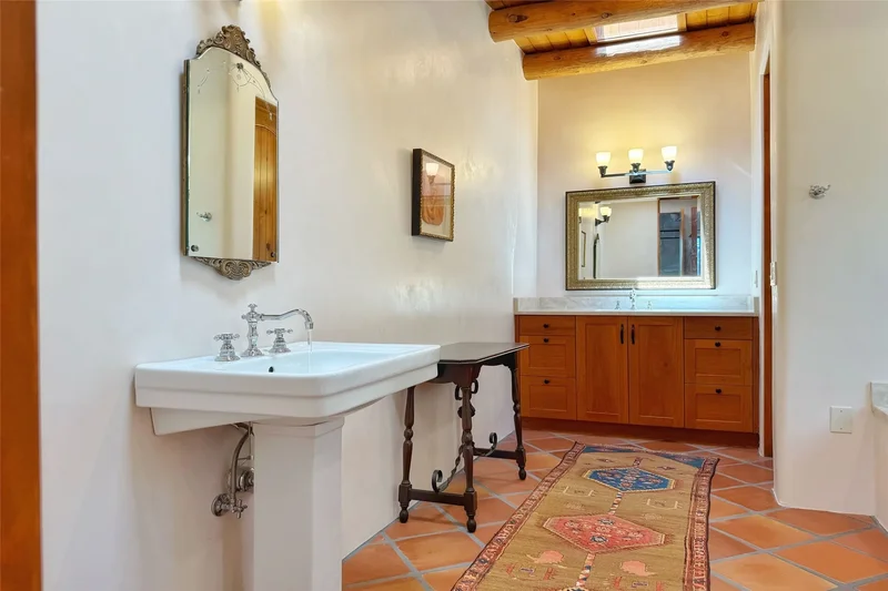 Santa Fe, NM 87506, Santa Fe, New Mexico, United States. - Photo 40