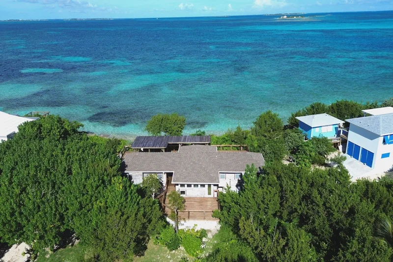 North Star , Hope Town, Elbow Cay, The Bahamas. - Photo 27