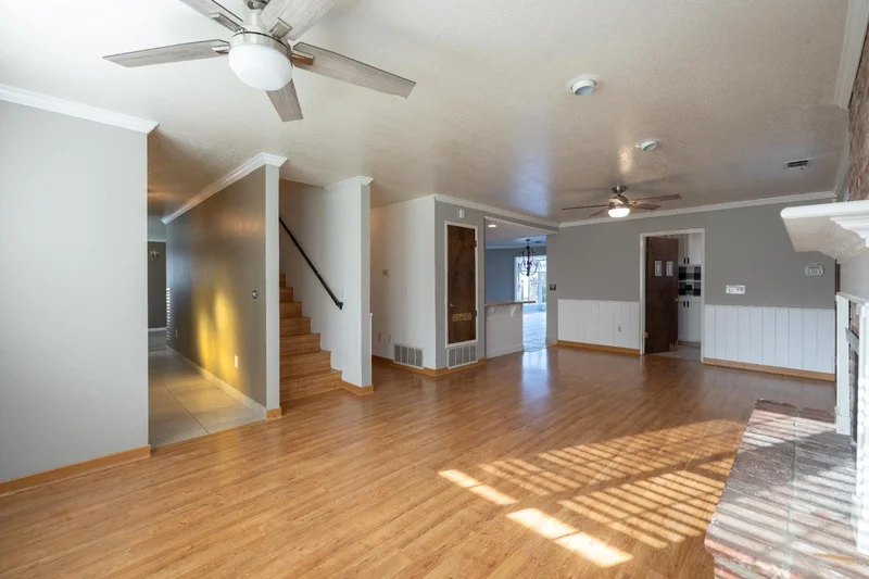3327 Country Club Boulevard, Stockton, CA 95204, Stockton, California, United States. - Photo 28