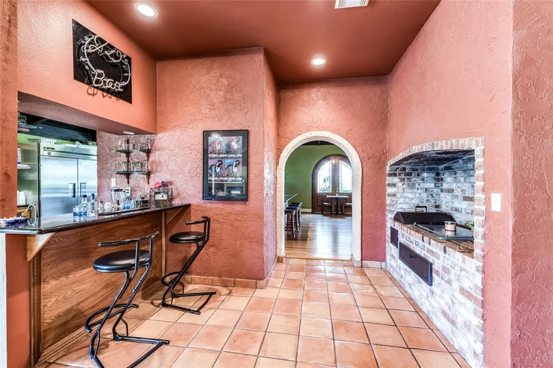 6122 Fairwood Road, Hitchcock, Texas, United States. - Photo 22