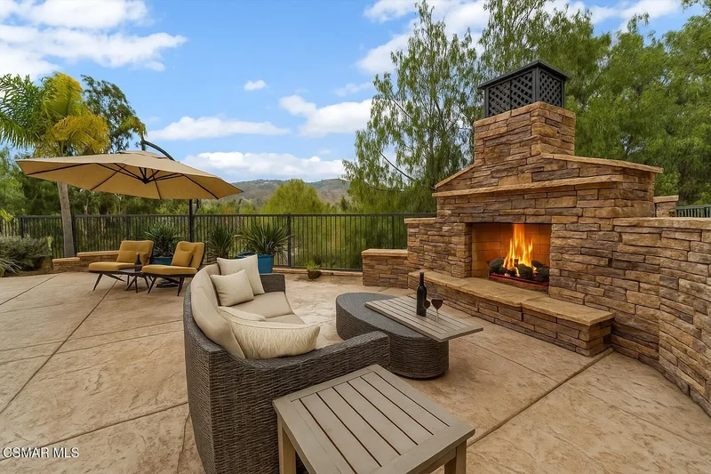 4101 Laurelview Drive, Moorpark, CA 93021, Moorpark, California, United States. - Photo 2