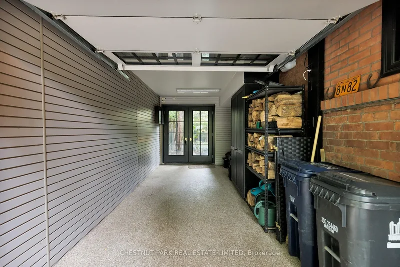 20 McKenzie Avenue, Toronto, Ontario, Canada. - Photo 45