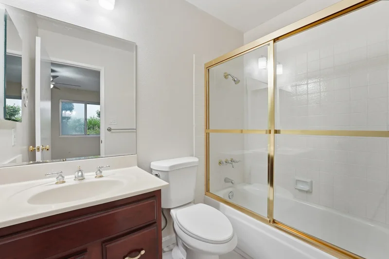 909 Caminito Madrigal, Unit B , Carlsbad, CA 92011, Carlsbad, California, United States. - Photo 12