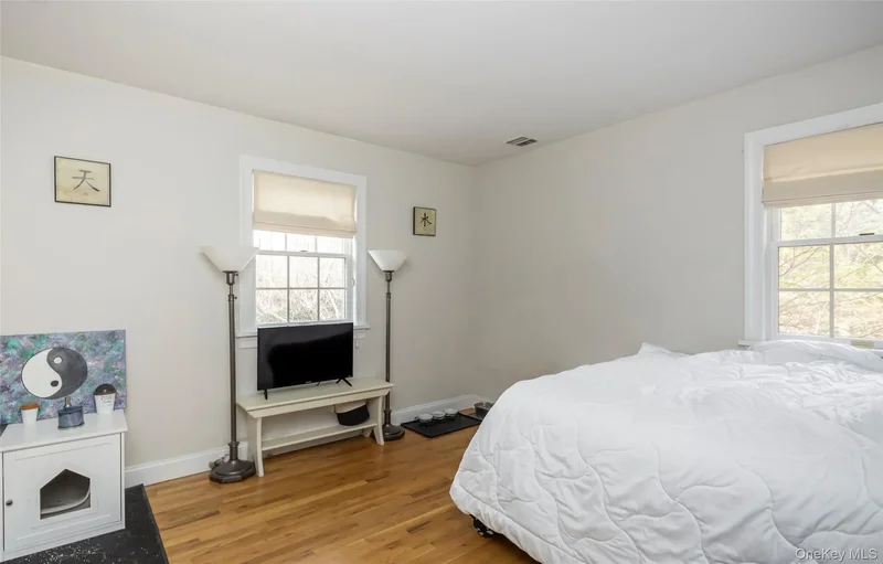 10 Deer Path, East Hampton, NY 11937, Springs, New York, United States. - Photo 28
