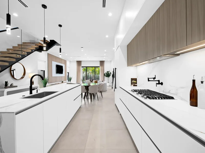 920B NE 17th Ave, Fort Lauderdale, Florida, United States. - Photo 16
