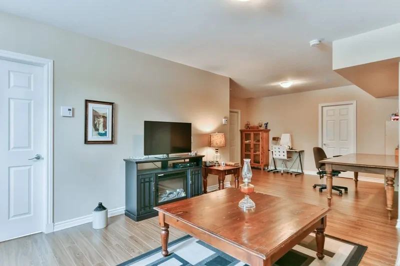313 313A Rue du Havre, Saint-Colomban, Quebec, Canada. - Photo 41