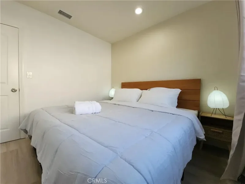 9272 Cerritos Avenue, Orange, California, United States. - Photo 24