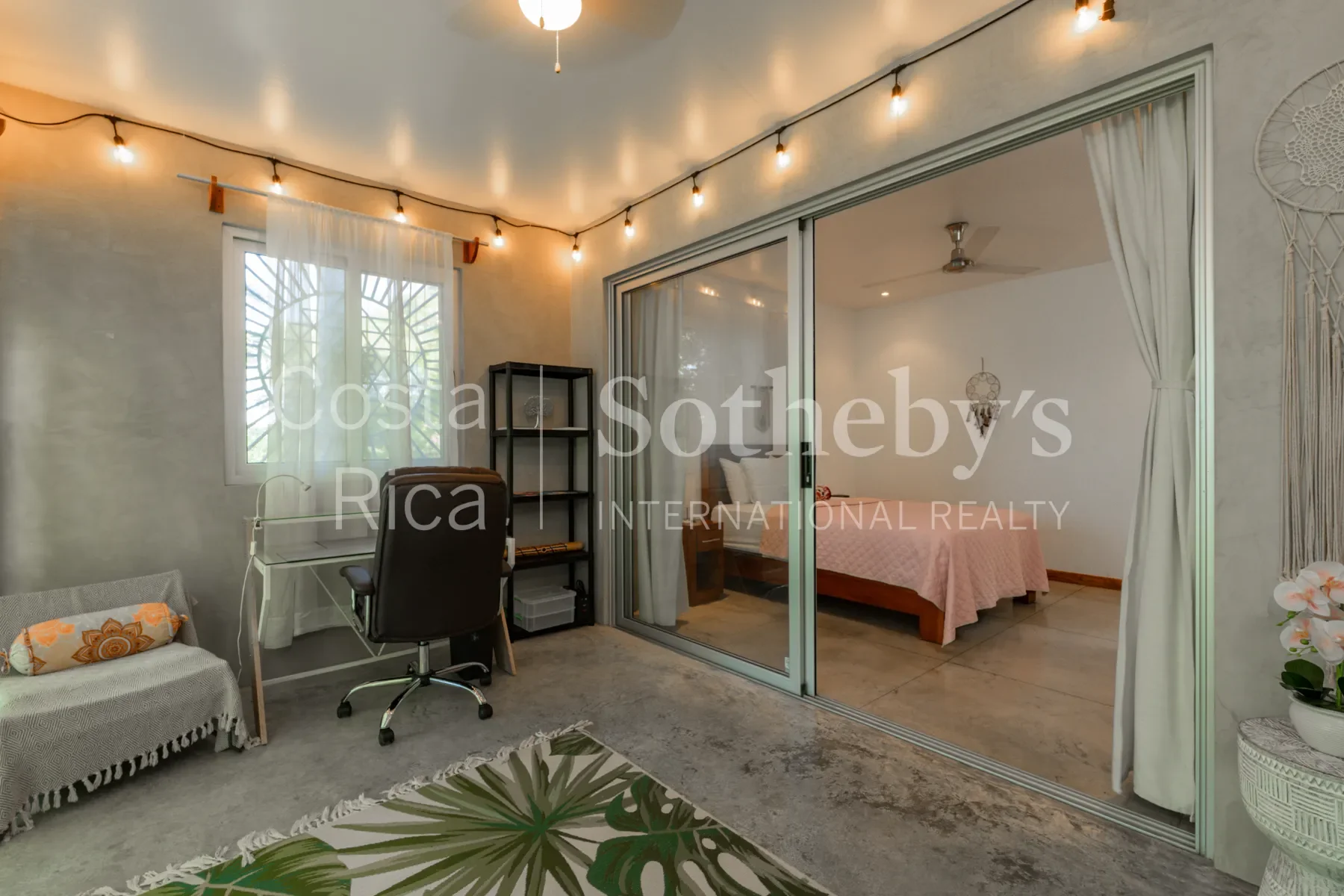 Gallery photo 9
