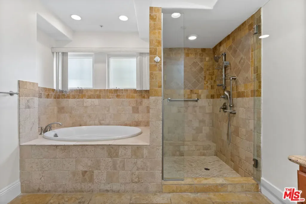 16123 W Sunset Boulevard 101, Los Angeles, California, United States. - Photo 1