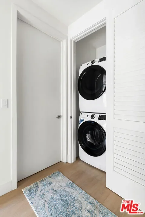 3649 Regal Place 102, Los Angeles, California, United States. - Photo 23