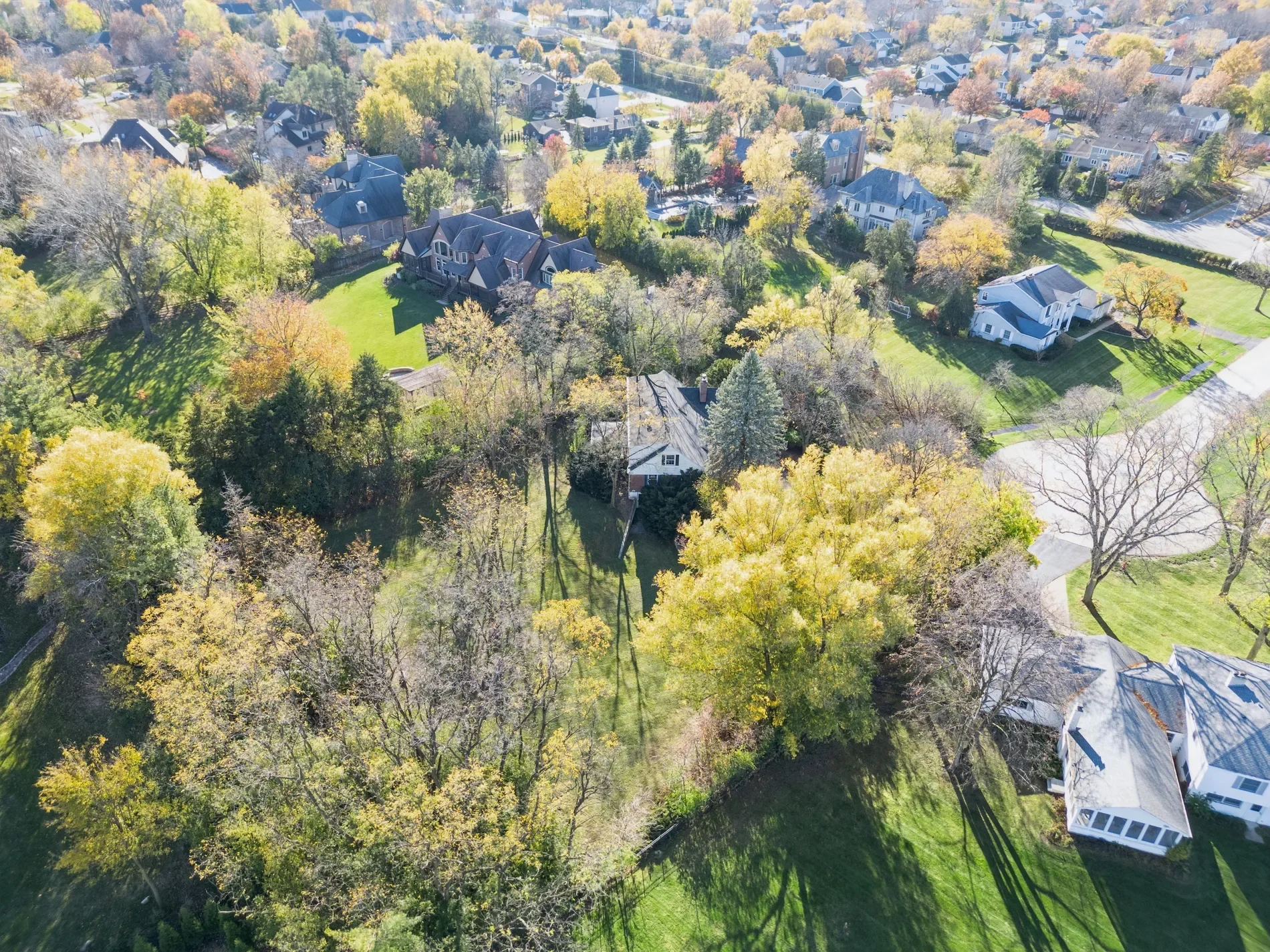 335 Countryside Court , Burr Ridge, IL 60527, Burr Ridge, Illinois, United States. - Photo 5