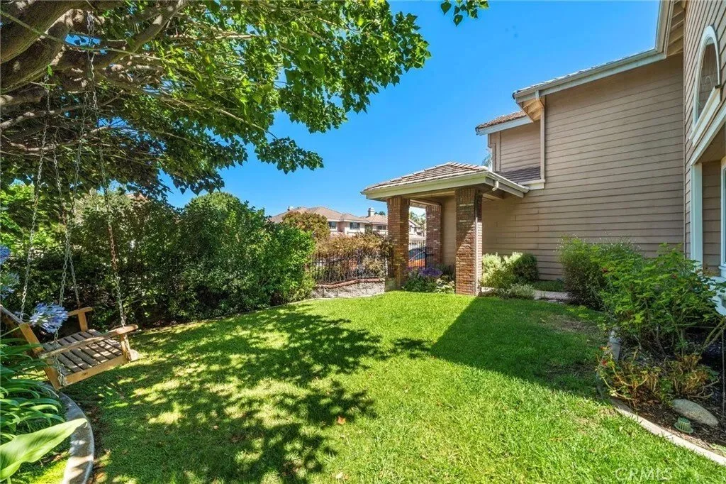 2811 N Roxbury Street, Orange, California, United States. - Photo 4