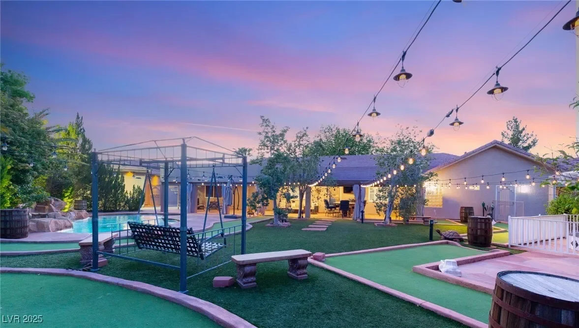 8275 W Craig Road, Las Vegas, Nevada, United States. - Photo 38