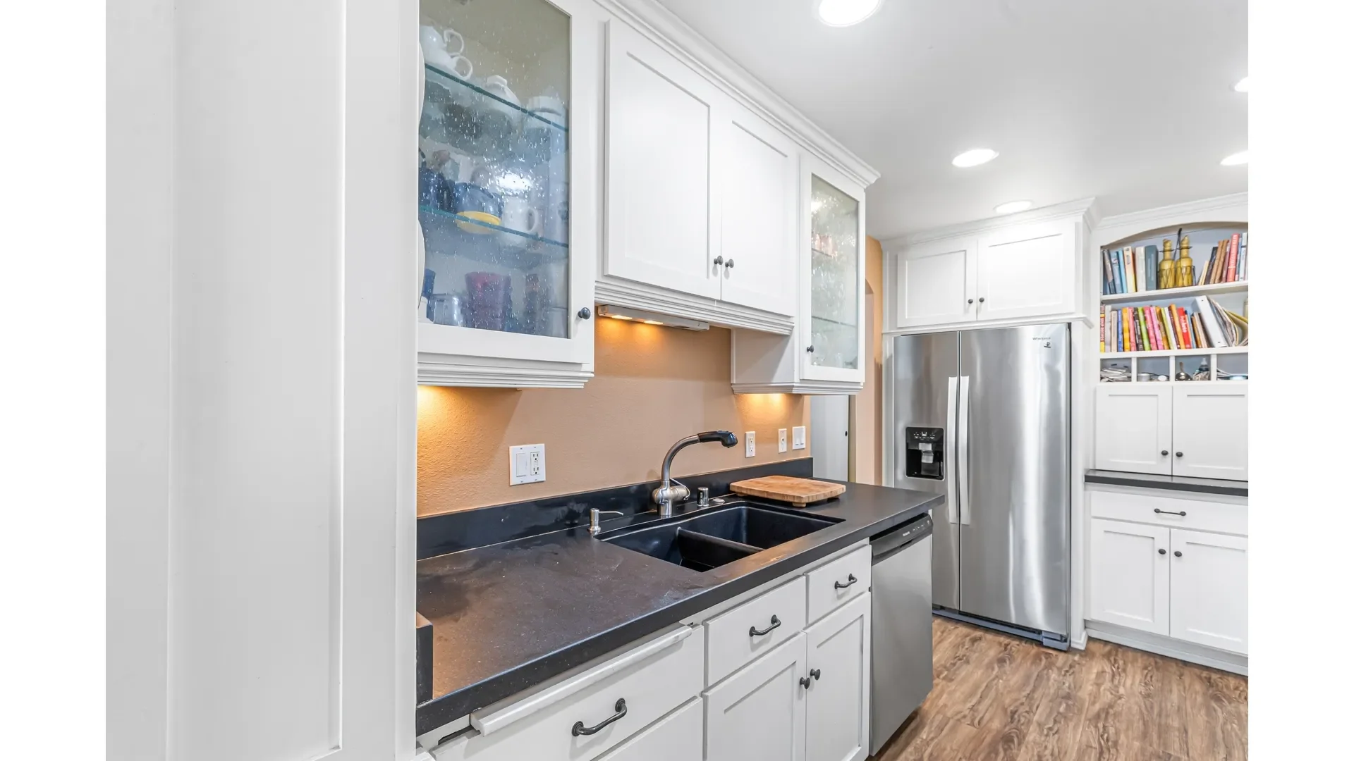 1064 Isabella Ave, Coronado, California, United States. - Photo 13