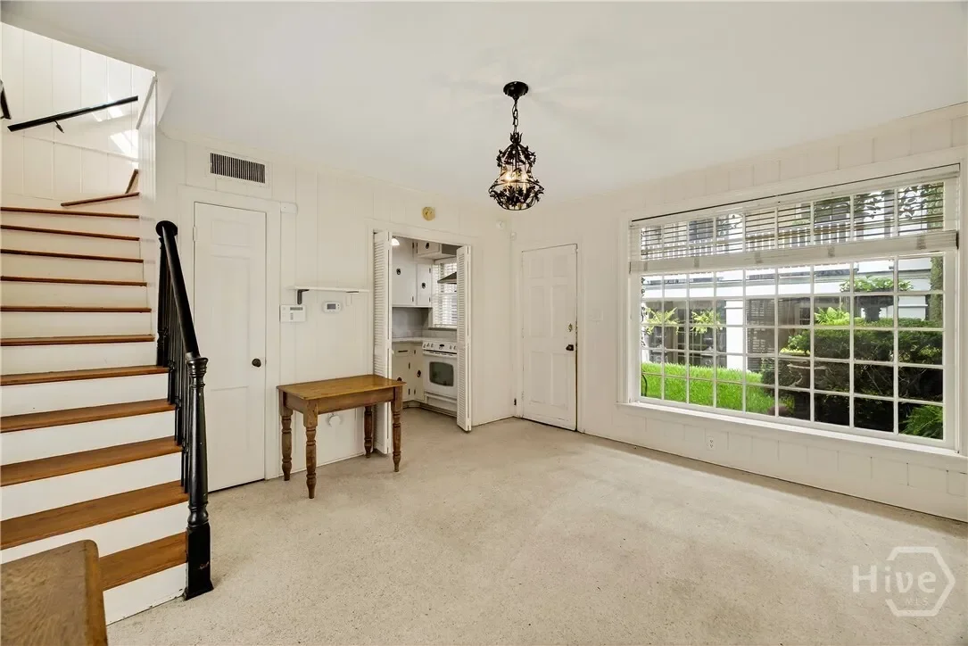 203 W Charlton Street, Savannah, Georgia, United States. - Photo 38