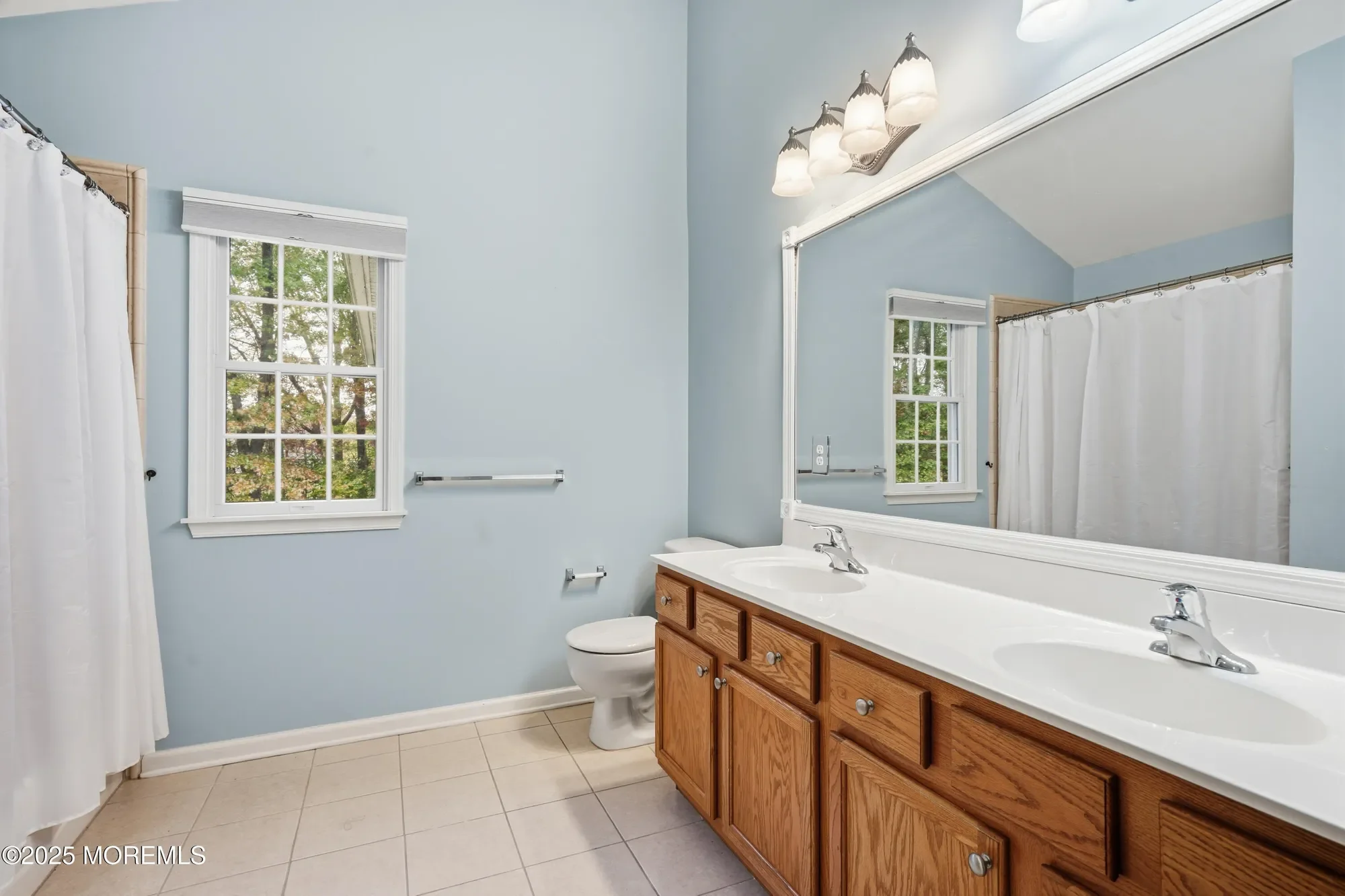 12 Risa Benjamin Way, Freehold Township, New Jersey, United States. - Photo 20