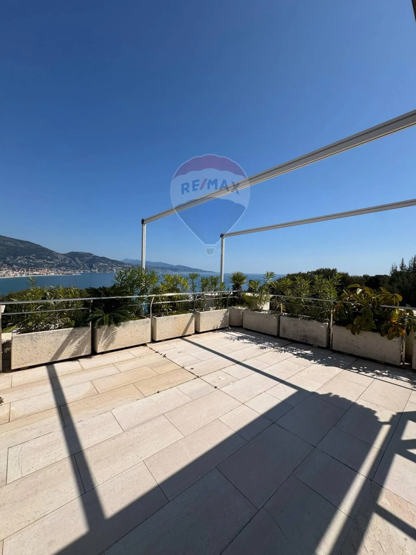 allee Monte Cristo 7, Roquebrune-Cap-Martin, Provence-Alpes-Côte d'Azur, France. - Photo 13