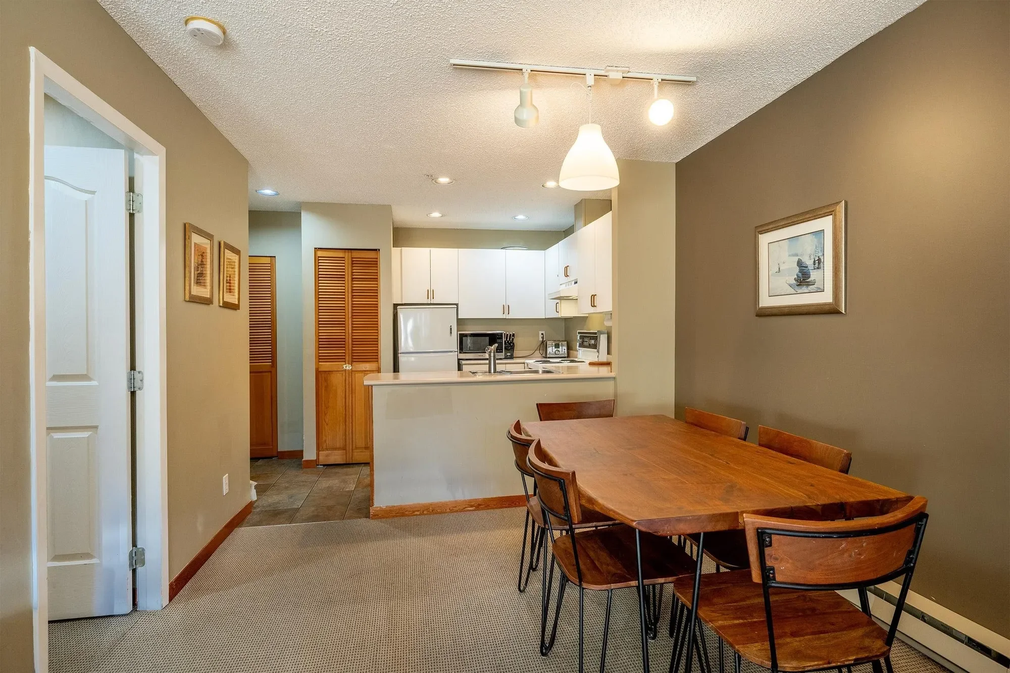Gallery photo 10