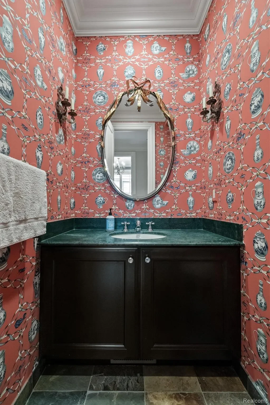2921 Turtle Pond Court, Bloomfield Hills, MI 48302, Bloomfield Hills, Michigan, United States. - Photo 11